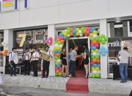 Bando Ekibi ve Karşılama Hostesi Kiralama İzmir