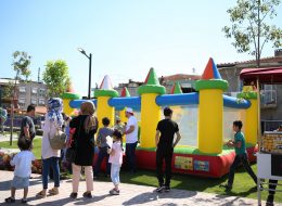 Bahar Yıldırım İlkokulu ve Havva Yıldırım Anaokulu Çocuk Şenliği Organizasyonu bahar yildirim ilkokulu ve havva yildirim anaokulu cocuk senligi organizasyonu 13 İzmir Organizasyon Bahar Yıldırım İlkokulu ve Havva Yıldırım Anaokulu Çocuk Şenliği Organizasyonu İzmir Organizasyon firmamız tarafından gerçekleştirildi. Tüm organizasyonlarda profesyonel hizmet alabileceğiniz İzmir Organizasyon kaliteli ekipmanları ve deneyimli ekibi ile birlikte yanı başınızda. 23 Nisan Ulusal Egemenlik ve Çocuk Bayramı kapsamında gerçekleştirilecek olan çocuk şenliği organizasyonu ile çocukların doyasıya eğlendiği bir organizasyona imza attık. Bahar Yıldırım İlkokulu ve Havva Yıldırım Anaokulu çocuk şenliği organizasyonu için geniş kapsamlı bir planlama listesi oluşturduk. Başbakan Binali Yıldırım'ın da katılım sağlayacağı Bahar Yıldırım İlkokulu ve Havva Yıldırım Anaokulu çocuk şenliği organizasyonu için tüm detayları belirledik. Yetkili ile yaptığımız görüşmeler doğrultusunda çocuklara yönelik aktiviteler, animasyon ekibi, şişme oyuncaklar ile organizasyonu keyifli kılmayı hedefledik. Oluşturduğumuz tüm bu planlamaları ise organizasyon günü geldiğinde kusursuz bir şekilde hazırlamak kaldı. Kuleli Zıp Zıp Kiralama İzmir