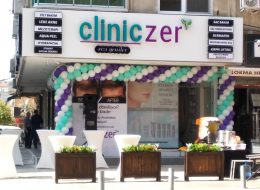 Bornova Cliniczer Açılış Organizasyonu bornova cliniczer acilis organizasyonu 1 İzmir Organizasyon Bornova Cliniczer açılış organizasyonu, İzmir Organizasyon şirketimiz tarafından gerçekleştirildi. Açılış organizasyonu, firmaların ve kurumların hizmet vermeye başladığı ilk gün gerçekleştirilen, dikkat çekici etkinliklerin yer aldığı organizasyonlardır. Açılış organizasyonlarınızı, profesyonel ekip ve kaliteli ekipmanlarımızın yanında, yaratıcı ve yenilikçi çözümlerimizle birlikte gerçekleştiriyoruz. İzmir başta olmak üzere, Ege Bölgesi ve tüm illerde açılış organizasyonlarınızı planlıyor ve yönetimini sağlıyoruz. İşletmelerinizin açılışından önce, size yardımcı olması ve daha kolay seçim yapabilmeniz adına hazırlamış olduğumuz açılış organizasyonu paketlerimizi inceleyebilirsiniz. Bornova Cliniczer Açılış Organizasyonu bornova cliniczer acilis organizasyonu 1 İzmir Organizasyon