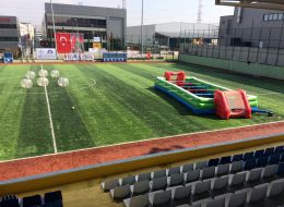 Bursa Şişme Oyuncak Kiralama bursa sisme oyuncak kiralama 2 İzmir Organizasyon Bursa şişme oyuncak kiralama hizmetiyle, İzmir Organizasyon şirketimiz eğlenceli bir organizasyon düzenledi. Açılış organizasyonu, festival ve şenlik organizasyonu, animasyon ekibi kiralama, şişme oyuncak kiralama ve daha birçok alanda yıllardır hizmet veren İzmir Organizasyon şirketimiz, sektörün öncü firmalarından biri olmayı başarmıştır. İzmir başta olmak üzere, Ege bölgesi ve Türkiye'nin tüm noktalarına ulaşan şirketimiz profesyonel organizasyonlar gerçekleştirmektedir. Organizasyonun planlamasından, yönetimine kadar tüm aşamaları, istekleriniz ve deneyimlerimize dayanarak bütünleştiriyor, kusursuz organizasyonlara imza atıyoruz. Bursa Şişme Yetişkin Oyuncakları