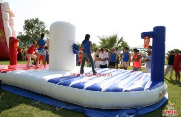 Büyükorhan şişme oyuncak kiralama