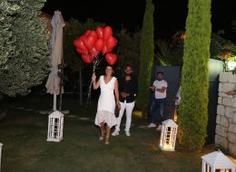 Çeşme’de Butik Otelde Evlilik Yıl dönümü Organizasyonu