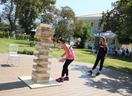 Kurumsal Organizasyonlar Dev Jenga Kiralama İzmir