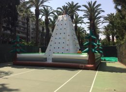 Dev Tırmanma Dağı Kiralama