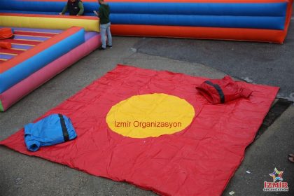 Esenyurt şişme oyuncak kiralama Esenyurt şişme oyuncak kiralama