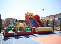 Festival & Şenlik Organizasyonu festival ve senlik organizasyonu 6 İzmir Organizasyon Şenlik organizasyonu okulların, kurumların, kuruluşların ve firmaların belli bir amaca yönelik eğlence kutlamalarında gerçekleştirdiğimiz etkinliklerdir. Şişme Oyuncak Kiralama İzmir