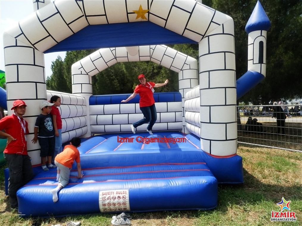 Gaziosmanpaşa şişme oyuncak kiralama
