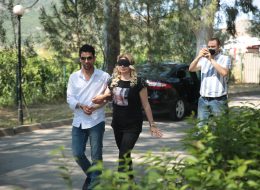 Gökyüzünde Özel Uçakta Evlilik Teklifi Organizasyonu gokyuzunde ozel ucakta evlilik teklifi organizasyonu 2 İzmir Organizasyon Gökyüzünde özel uçakta evlilik teklifi organizasyonu; nasıl mı? Uçak ; gidebilmenin, kaçabilmenin, hasretiyle yanıp tutuşanların hayallerinin başrol oyuncusudur. İnsanı ardında bıraktırdıklarından bu kadar hızlı bir şekilde uzaklaştıran bir şey daha yok… çünkü araya bu kadar net ve ivedi bir şekilde boşluğu sokan... Gökyüzünde Özel Uçakta Evlilik Teklifi Organizasyonu gokyuzunde ozel ucakta evlilik teklifi organizasyonu 2 İzmir Organizasyon