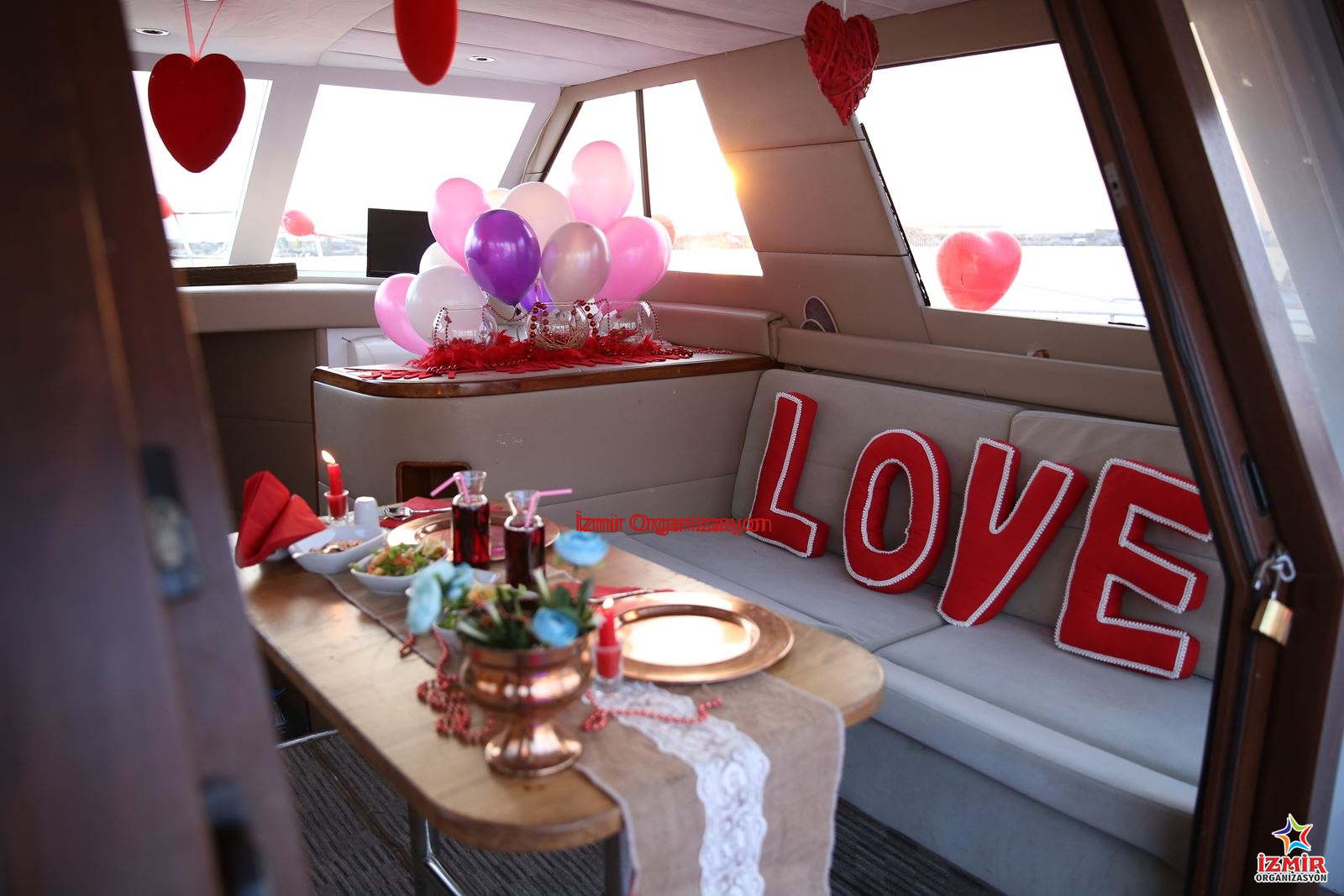 Havai Fişek Gösterisi ile Evlenme Teklifi Organizasyonu