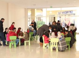 Novada Menemen Alışveriş Merkezi Yılbaşı Etkinlikleri izmir organizasyon Yeni Yıl Etkinliği Noel Baba Ve Noel Anne 3 1 İzmir Organizasyon