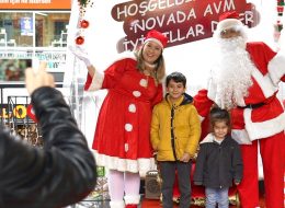 Novada Menemen arrives with Santa Claus and Christmas Mother Service novada avm yeni yil etkinligi izmir organizasyon İzmir Organizasyon We are eager to enter the new year with a lot of hope and action. In our lives we have the sons of the new year. Mostly the Christmas tree. This tree that continues to be legendary until the 19th century is fashionable, our people hold our homes, the city centers, the showcases, the schools, the cacophony of new year contact in different locations new year organizations. Bayram is decorated like a child prepared to welcome the new year. At this point, Novada Menemen Shopping Center has researched and found us. We have signed many beautiful events within the scope of İzmir Organization and we have made a business association with the proud of having done perfect works with the new year organizations. Our team members explained the details of previous videos, photos and events and shaped the activity of the New Year. Meeting with the company authorities and decorating the Novada Menemen Shopping Center, they would refresh their hopes in order to make a sound to the customers, to make the new year feel better, to give thanks to the loyalty of the customers and most importantly to appeal to the children. How Does? By concurrent activities on 29, 30, 31 December. The days were approaching and the new year organizations is starting. Our team members completed their preparations by putting a lap on the exciting run-ups in the last days of the calendar. Our 8-person team vehicle had turned their wheels towards the road of Novada Menemen Mall. Novada Menemen arrives with Santa Claus and Christmas Mother Service novada avm yeni yil etkinligi izmir organizasyon İzmir Organizasyon
