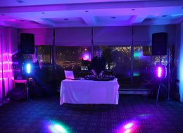 Personel Eğitim Toplantısı & Eğlence Organizasyonu personel egitim toplantisi eglence organizasyonu 3 İzmir Organizasyon Personel eğitim toplantısı & eğlence organizasyonu, iş verimini ve personel motivasyonunu artırmaya yönelik düzenlediğimiz organizasyonlardır. Kurumsal firmaların ve şirketlerin yılın belirli dönemlerinde düzenledikleri personel eğitim toplantısı ve eğlence organizasyonu ile, çalışanlar arasında iletişimi güçlendirmek ve aynı zamanda iş verimini artırmak hedeflenmektedir. İzmir Organizasyon, 2004 yılından bugüne organizasyon sektöründe hizmet vermekte ve Türkiye geneline ulaşmaktadır. Organizasyonun planlama aşamasından, yönetimine kadar, A'dan Z'ye tüm hazırlıklar en ince ayrıntısıyla oluşturulmaktadır. Müşteri memnuniyeti ilkesini hedefleyen şirketimiz İzmir başta olmak üzere, Ege Bölgesi ve Türkiye'nin diğer illerine de hizmet vermektedir. Personel eğitim toplantısı & eğlence organizasyonu hizmetlerinin yanı sıra kurumsal şirket organizasyonları, piknik organizasyonu ve aile günü etkinlikleri, festival ve şenlik organizasyonlarında İzmir Organizasyon firmamızdan hizmet alabilirsiniz. Günümüzün önemli bir bölümünü geçirdiğimiz ofis ve iş yerlerinde, çalışma arkadaşlarımızla bir bağ kurmaktayız. Hem çalışanlar arasında ki personel iletişimini güçlendirmek adına, hemde iş verimini yükselterek eğlenceli ve farklı bir atmosfer yaratmak için çalışanlarınızın motivasyonunu ve iş verimini artırmak isterseniz, İzmir Organizasyon şirketimize ulaşabilirsiniz. Eğlence Organizasyonu