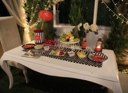 Postmodern Marriage Proposal Organization on Grass postmodern marriage proposal organization on grass İzmir Organizasyon