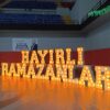 ramazan ayı süslemeleri ısıklı hayırlı ramazanlar yazısı