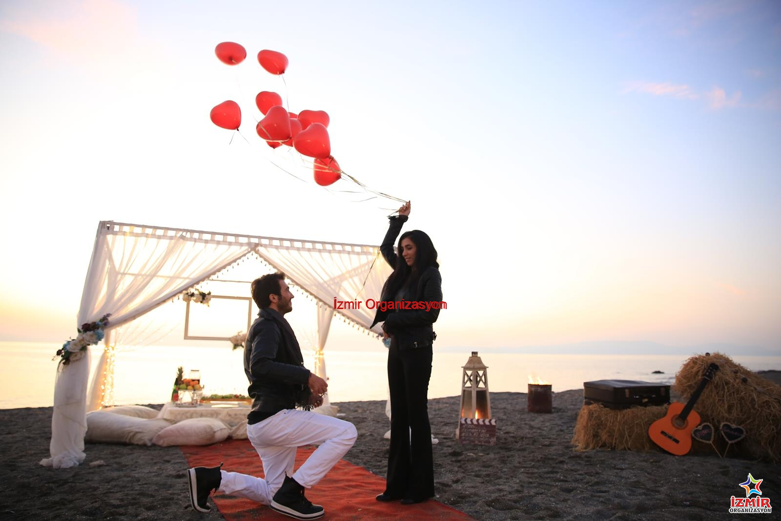 Kumsalda Evlenme Teklifi Organizasyonu