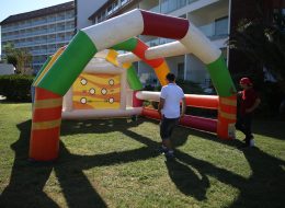 Yetişkin Şişme Oyuncakları Kiralama İzmir