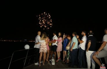 Havai Fişek Gösterisi Eşliğinde Evlilik Teklifi Organizasyonu