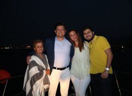 Teknede Güvertede Doğum Günü Organizasyonu